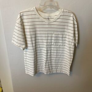 Time & Tru Semi cropped shirt